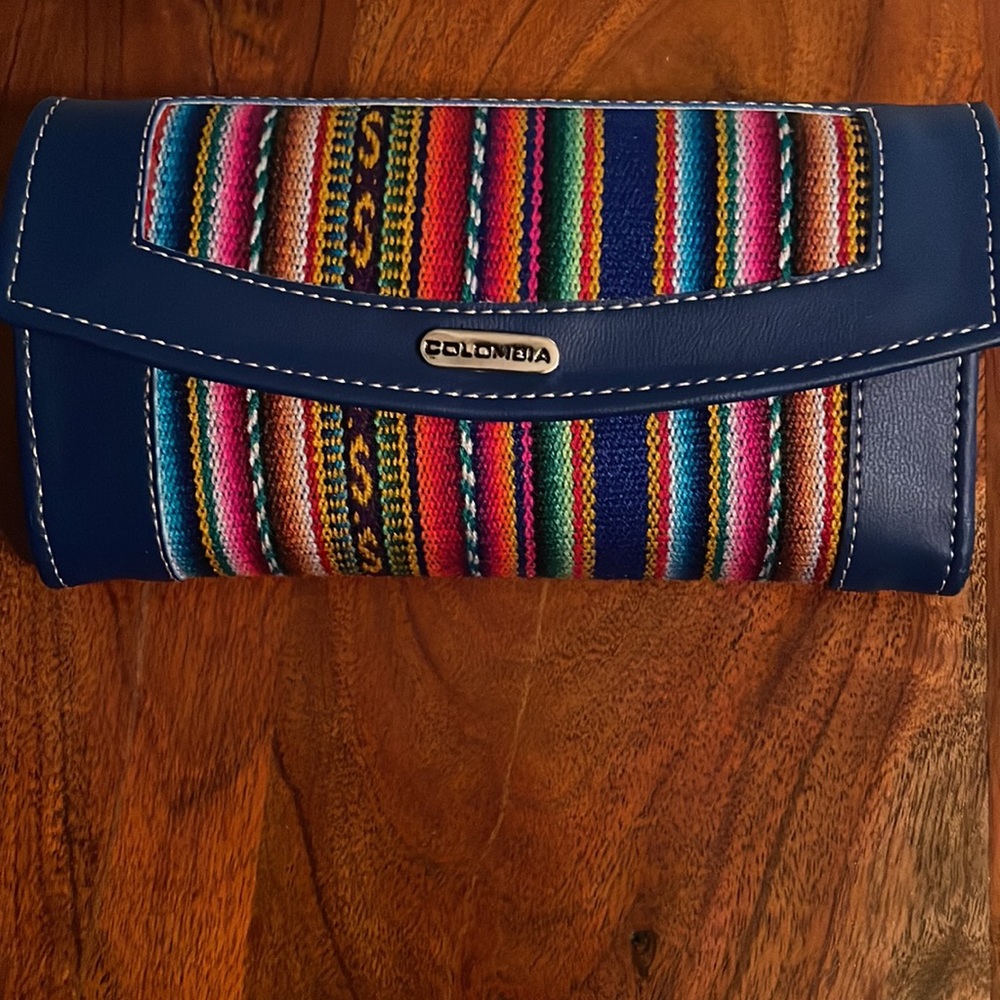 Brand new wallet from Colombia